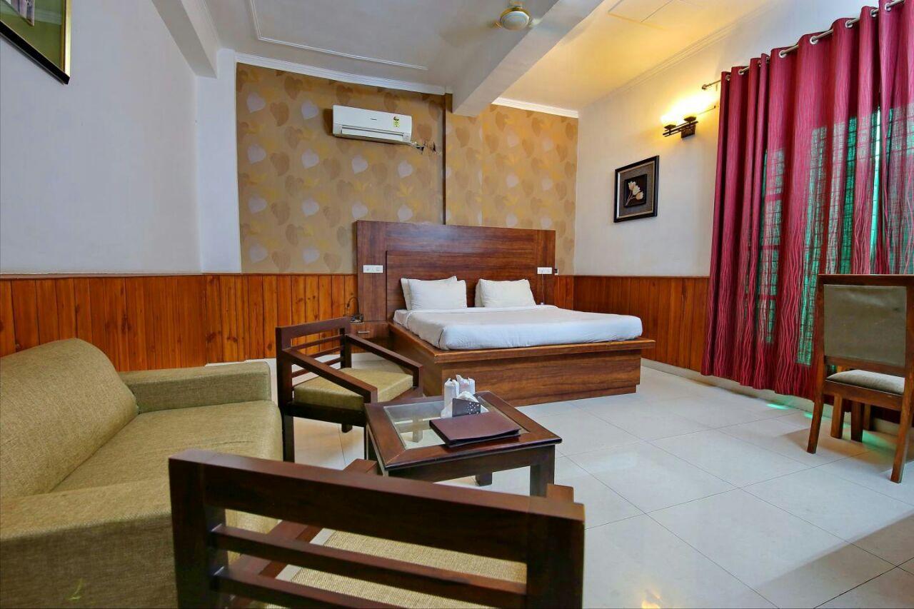 Red Apple Hotel Sangrur Exteriér fotografie